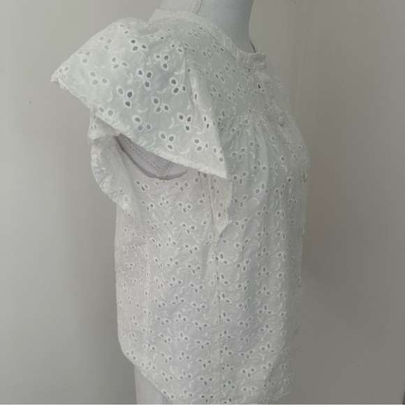 1. State eyelet top - Picture 2 of 9